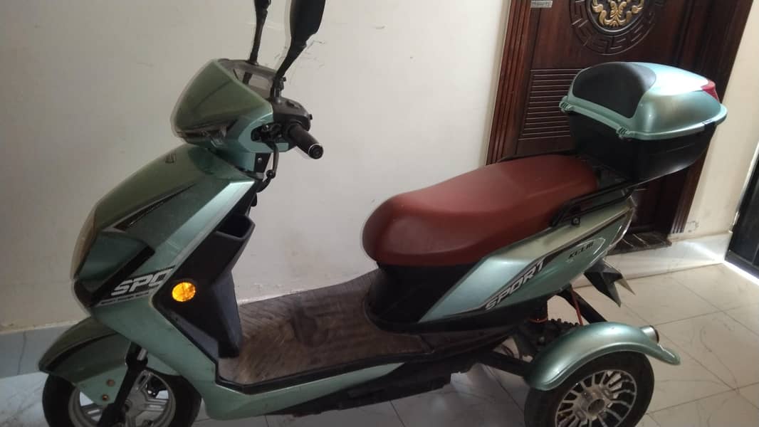 scooty 0
