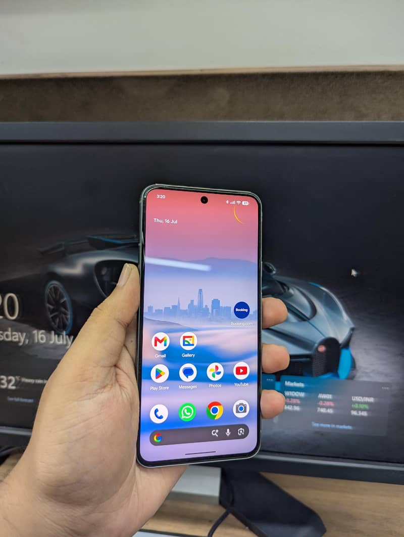 Google Pixel 8 1