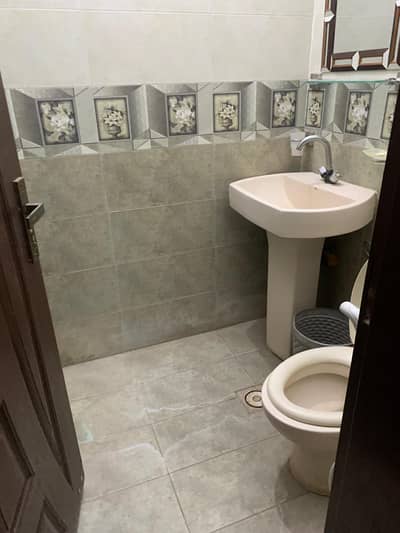 Saperate gate upper portion for rent in misryal road