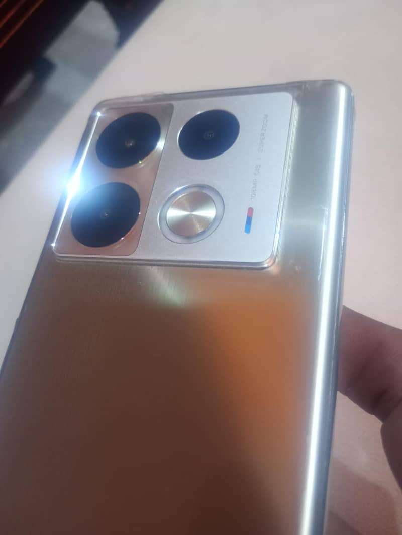 Infinix Note 40 Pro 1