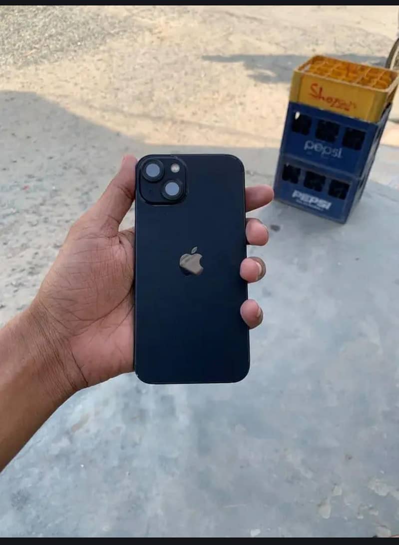Apple iPhone 13 2
