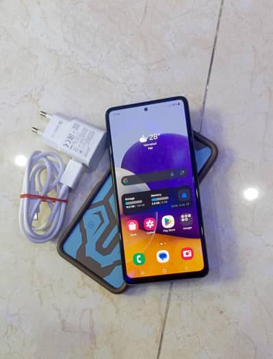 Samsung A72 8/128GB Ram with box and charger for sale