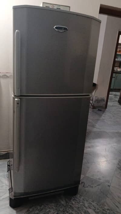 FRIDGE FREEZER ALL OK MACHINE ALL OK