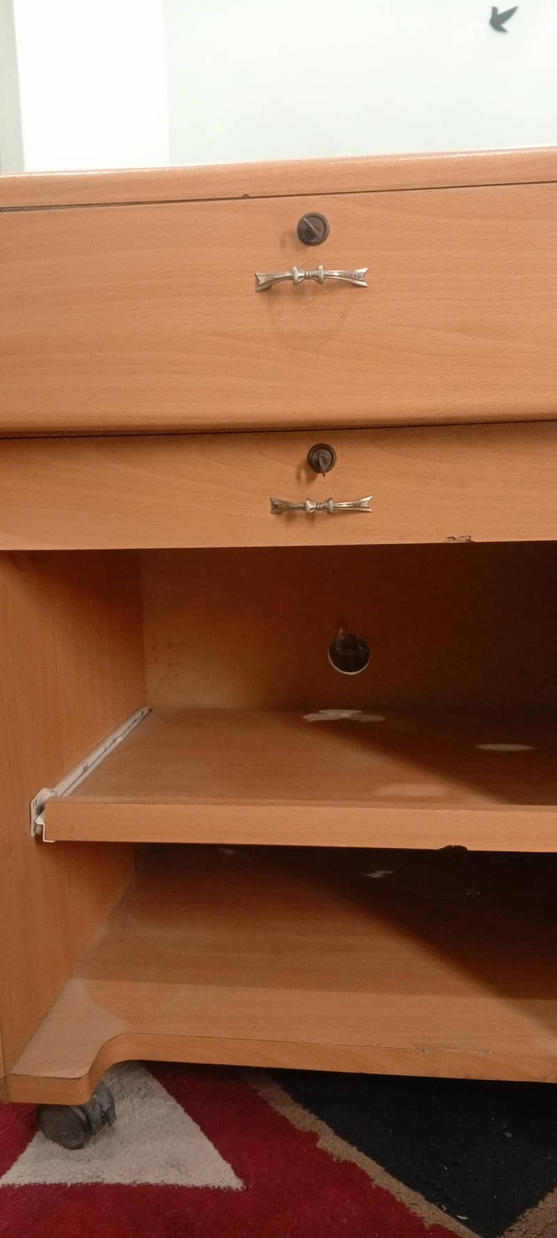 computer table 1
