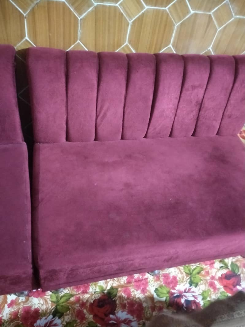 2 seater sofa 1
