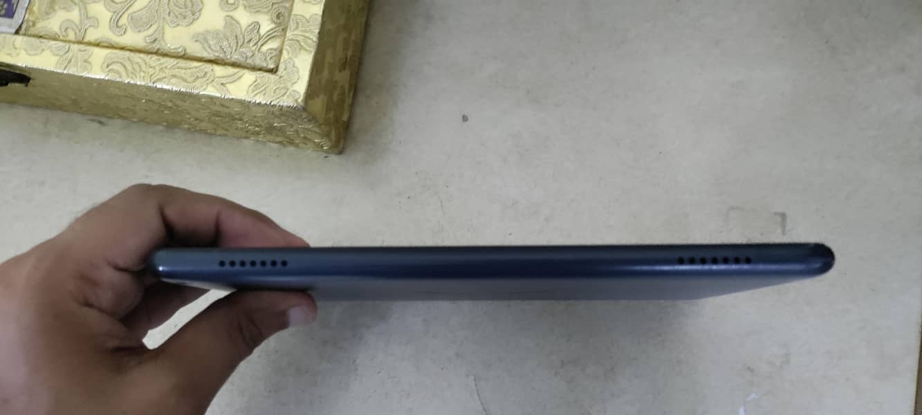 amazon fire tablet 10 generation 2
