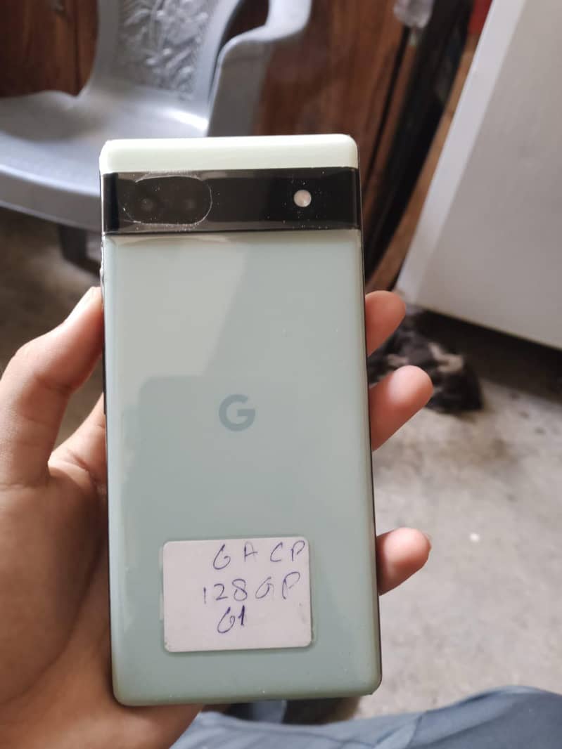 Google Pixel 6a 1