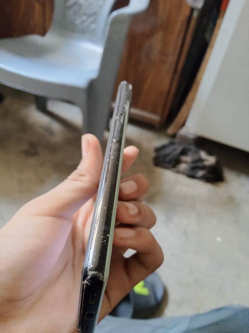 Google Pixel 6a 3