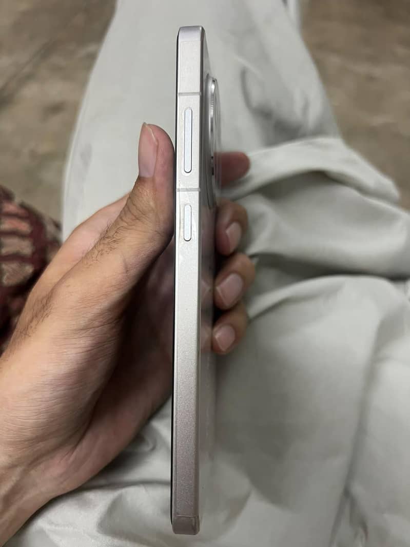 one plus 13r 3