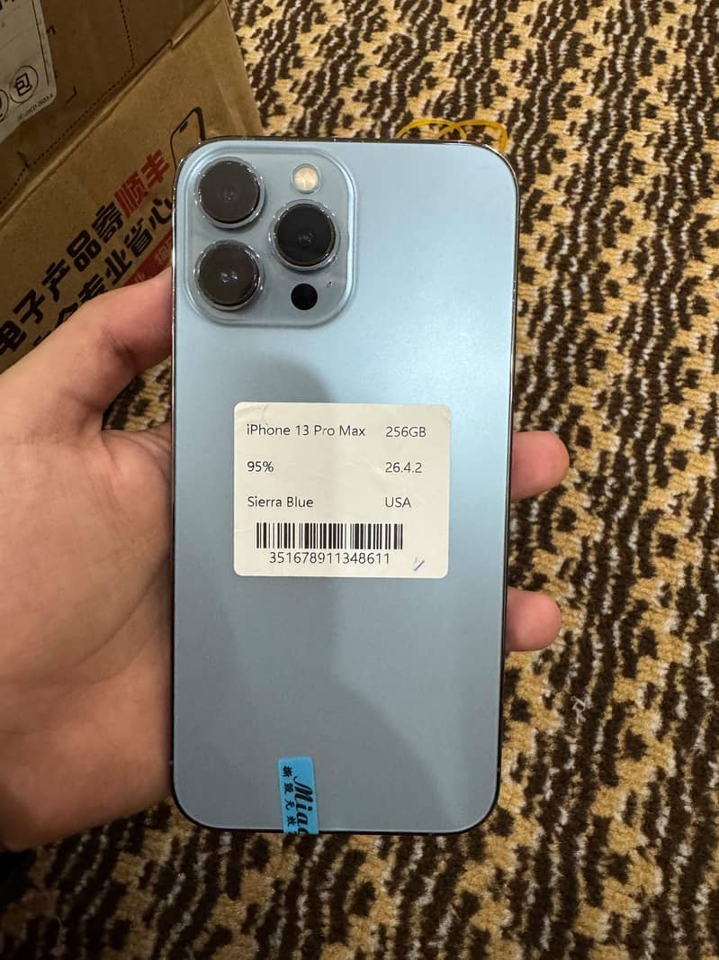 Apple iPhone 13 Pro Max 1