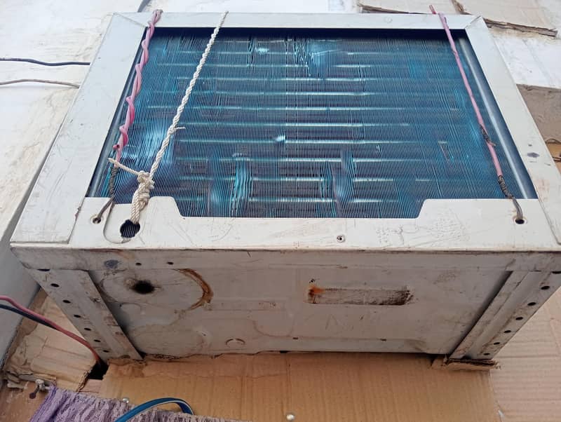window ac 2