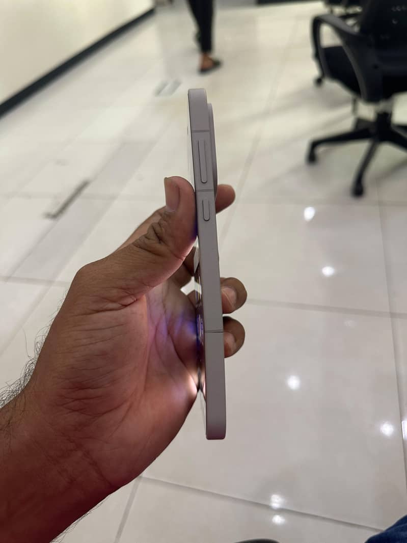 OnePlus 15 1