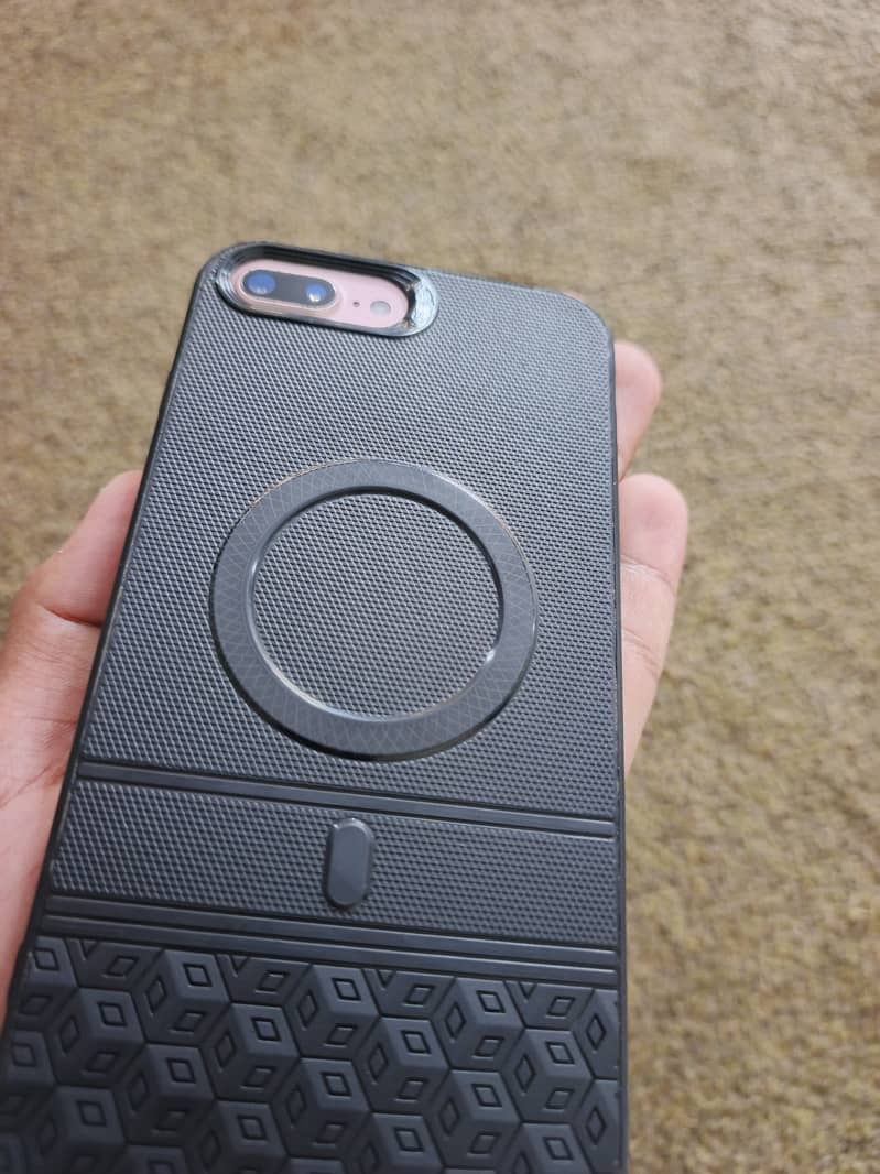 Apple iPhone 7 Plus 1