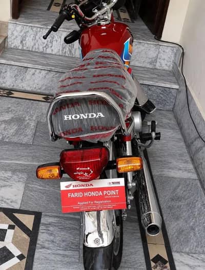 HONDA CD70 10/10 Showroom Condition