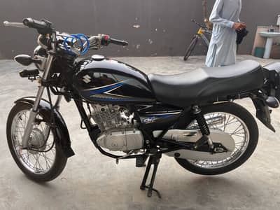 Suzuki GS 150