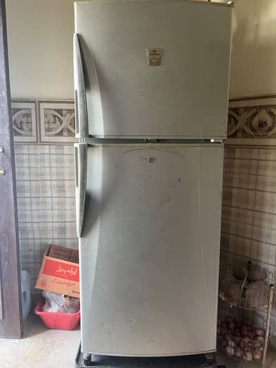 Large Size Dawlance Refrigerator phone number 03337601318