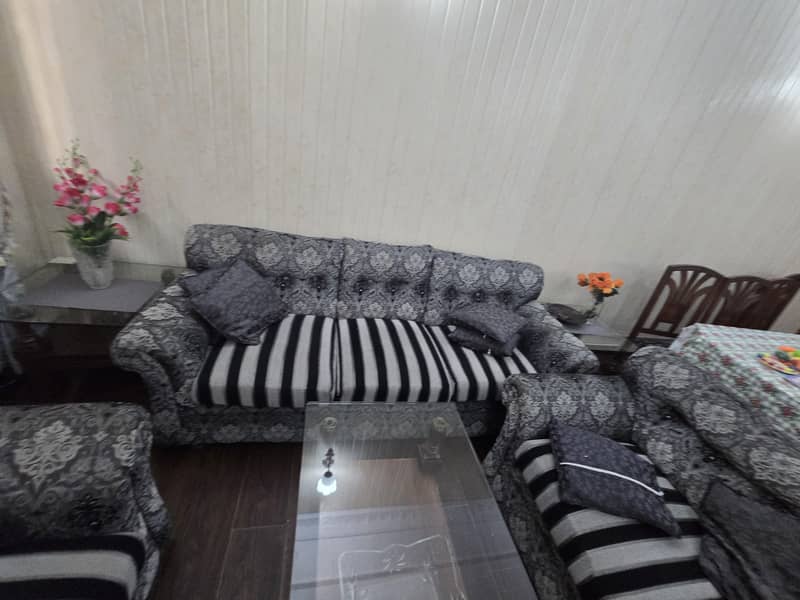 6 seater premium sofas 4