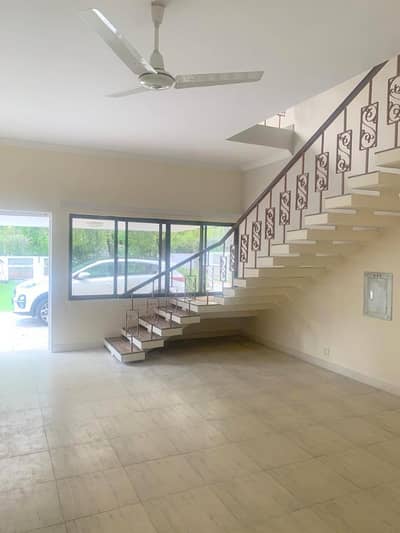 Brand New | 4 BHK | Full House | Green Lawn | Best Location | F-6 | For Rent