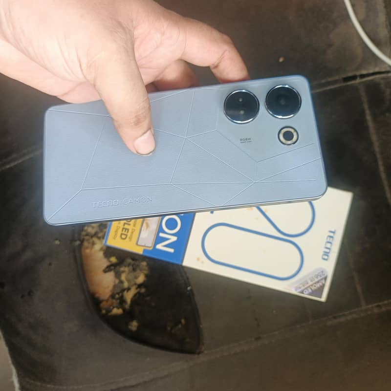 Tecno CAMON 20 0