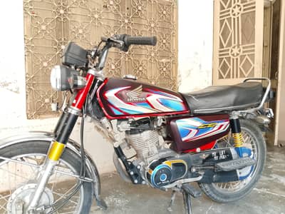 Honda CG 125 2023 model in good condition