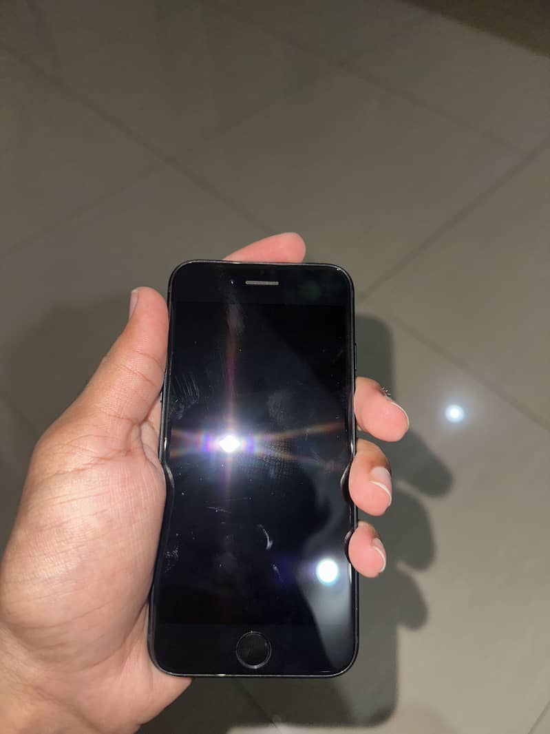 Apple iPhone SE 1