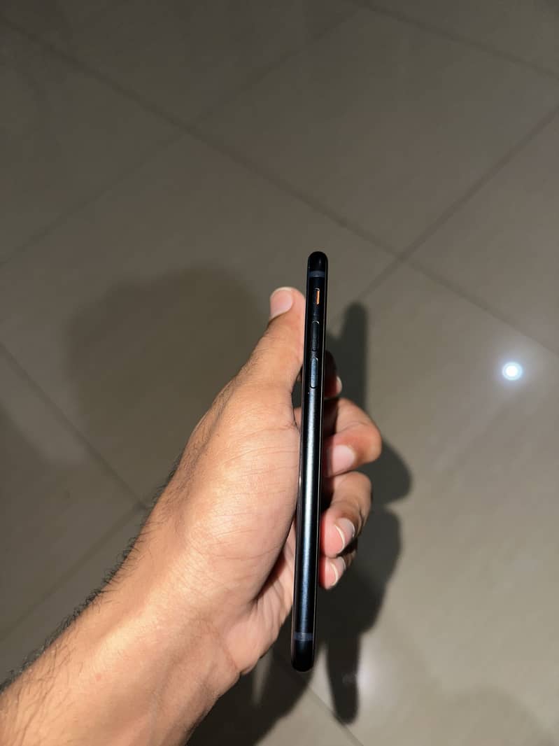 Apple iPhone SE 4
