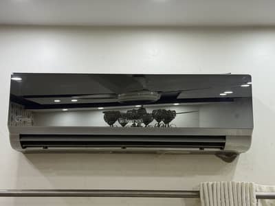 Kenwood Ac 1.5 Ton Crystal Series