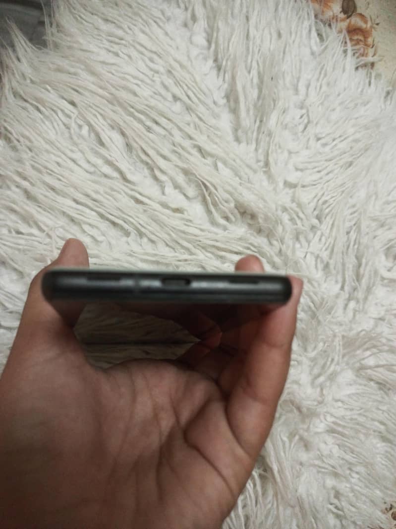 Google Pixel 6a 3