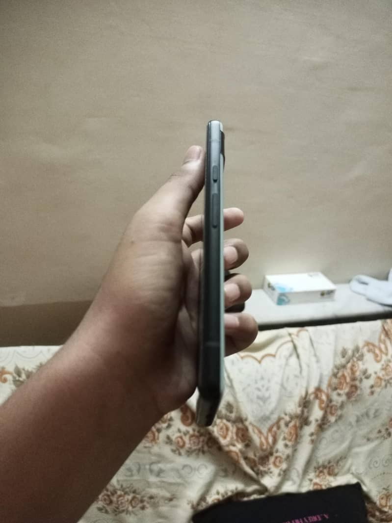 Google Pixel 6a 4