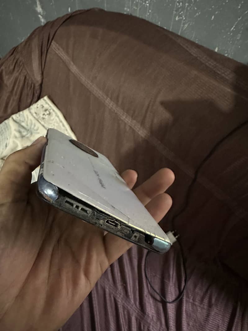 Infinix Note 7 5