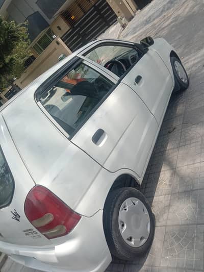 Suzuki Alto 2011