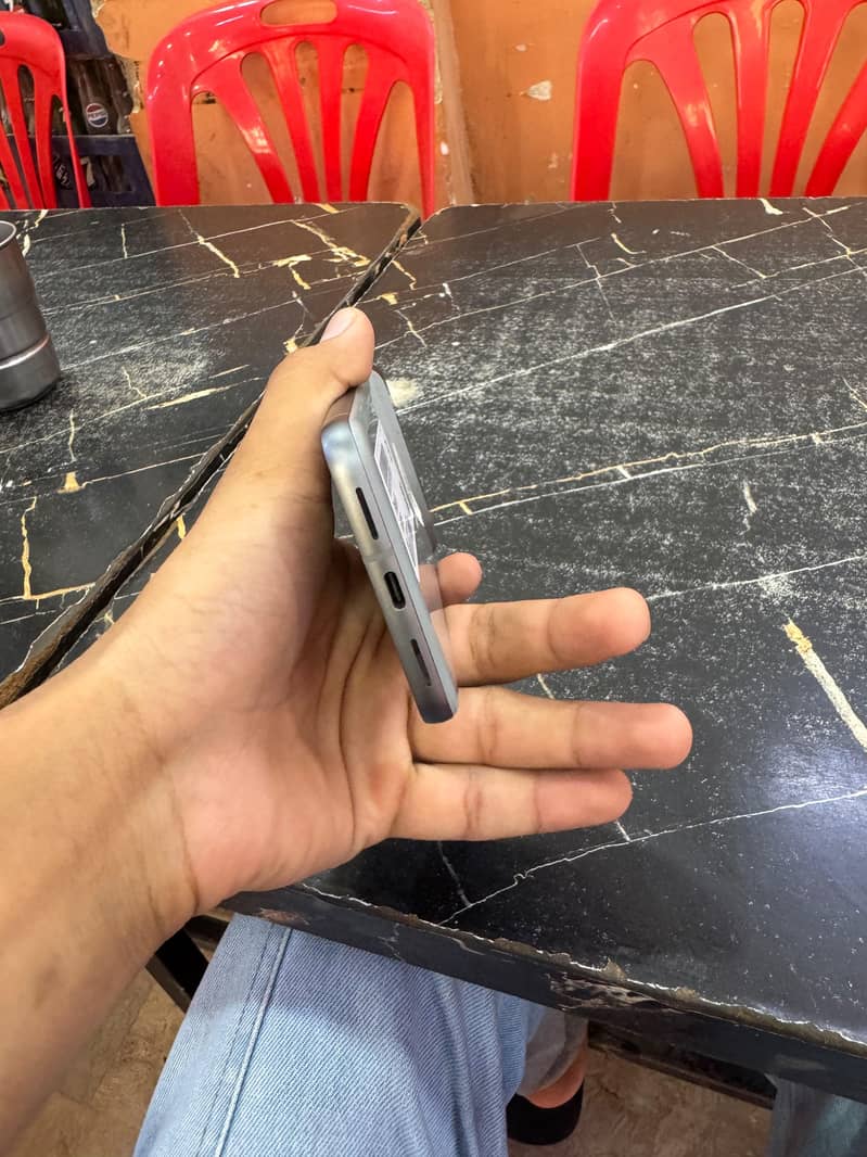 Google Pixel 8 1