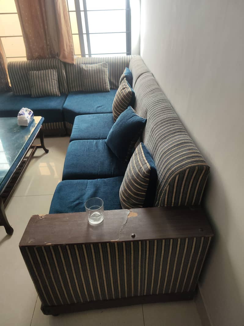 L Shaped Sofa 1