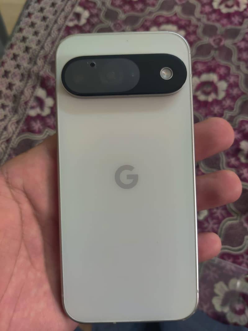 Google Pixel 9 1