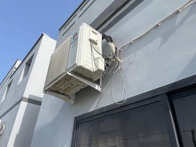 Gree DC Invertor AC 1.5 Ton Heat and Cool