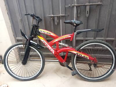 Atlas 26" Mountain Bike | Excellent Condition | Smooth Gears | Ready t