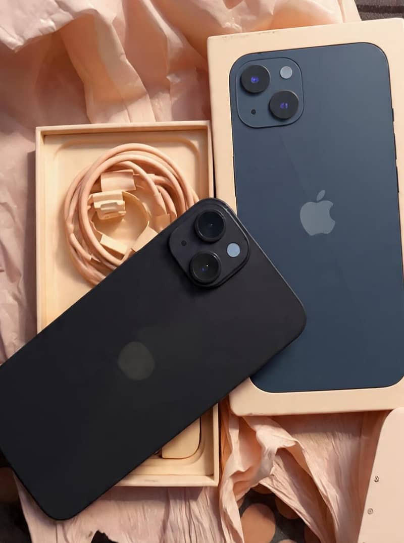 iPhone 13 1
