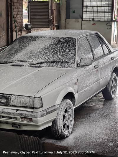 Nissan Sunny 1987