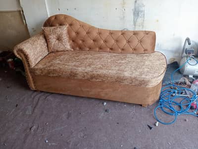 new crown furniture
