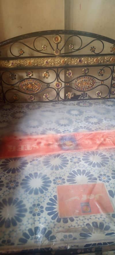 iron bed