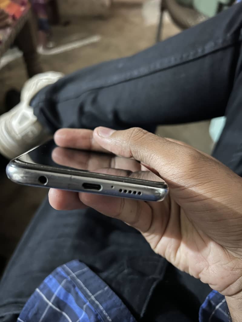 Xiaomi Redmi Note 9S 5