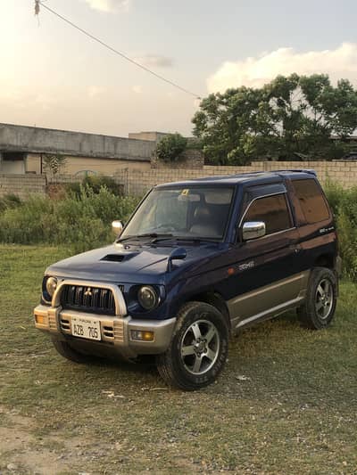 Mitsubishi Pajero Mini 1995