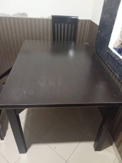 Cabinet Dining Tabel