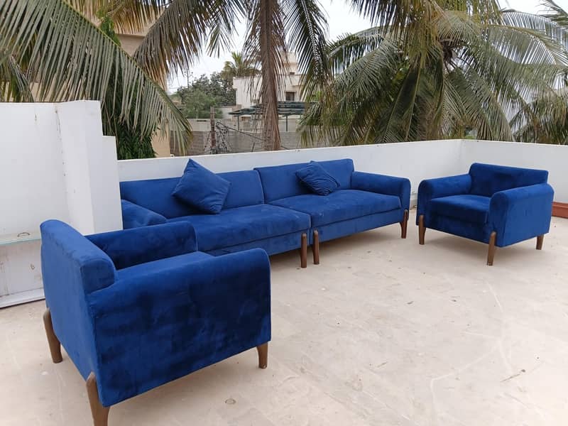 Sofa set 0