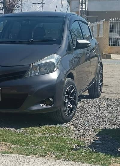Toyota Vitz 2011/2014