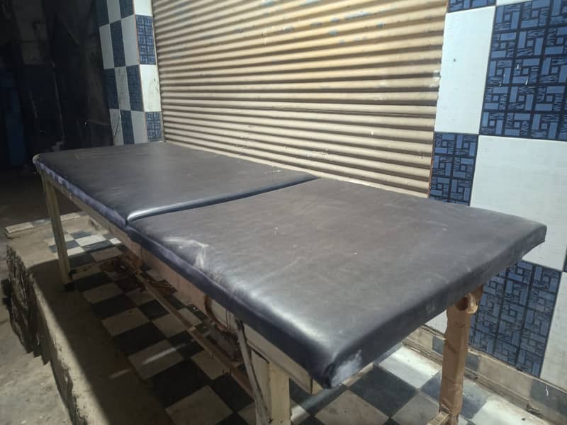Examination bed 1