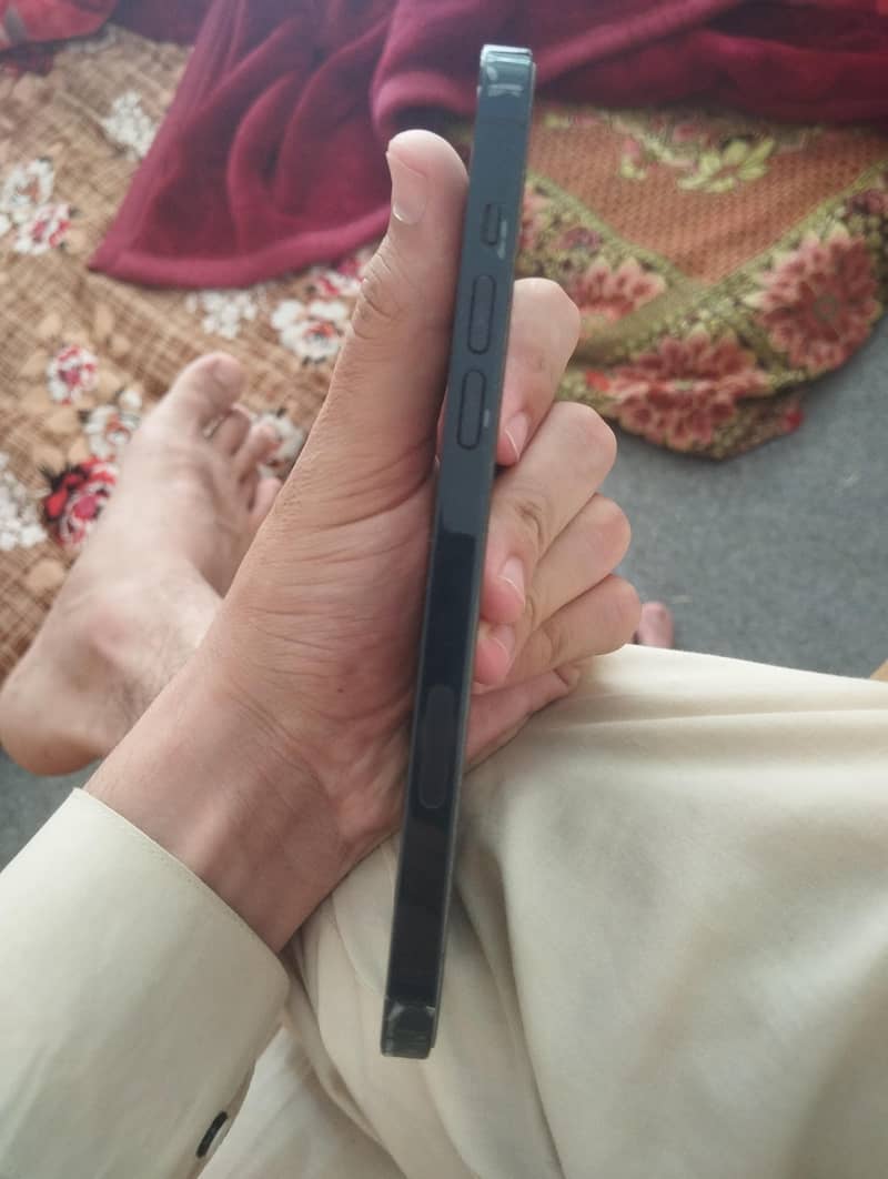 Apple iPhone 14 plus 2