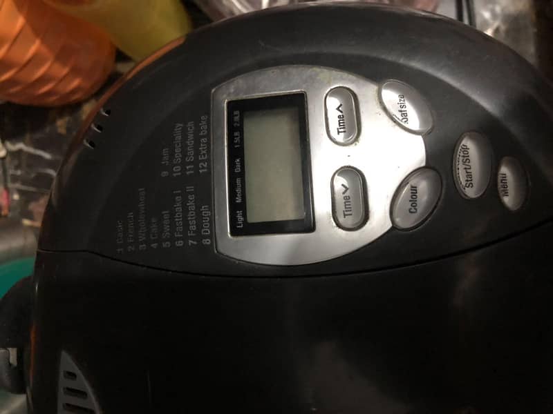 Original morphy richard fast bake bread maker. . . 4