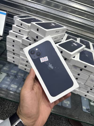 I phone 13 jv 128gb box pack