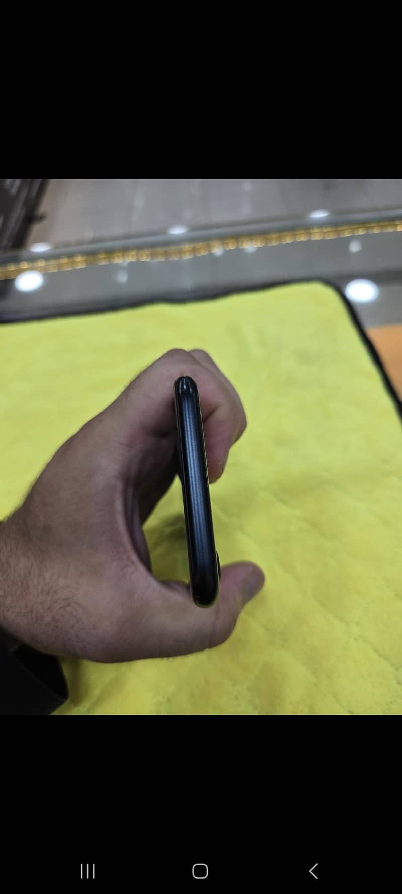 Apple iPhone SE 3